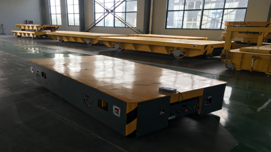 河南新乡10吨无轨过跨车